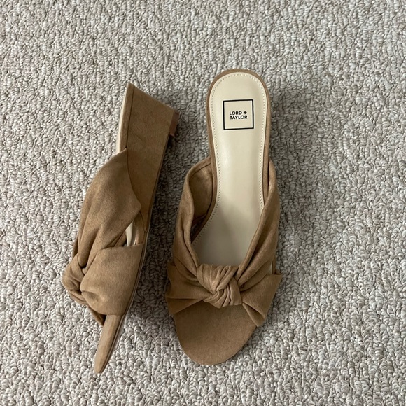 Sandals by Lord & Taylor - Picture 2 of 4